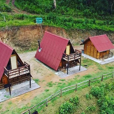 Pousada Pedra Da Mata Chales Na Montanha Munhoz Buitenkant foto