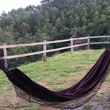 Pousada Pedra Da Mata Chales Na Montanha Munhoz Buitenkant foto